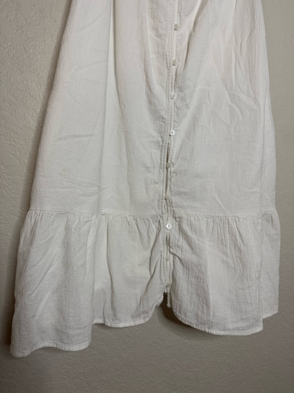 Universal Thread White Button-Front Sundress with Twisted Straps - Picture 3 of 10
